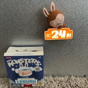 Pop mart labubu magnet